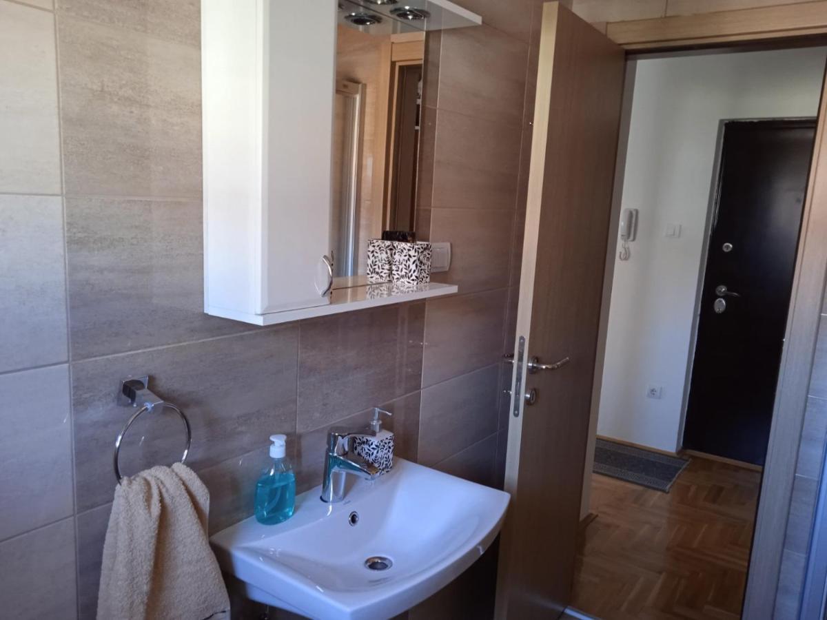 ארנדלובאץ' Apartment Srebrni Oblak מראה חיצוני תמונה