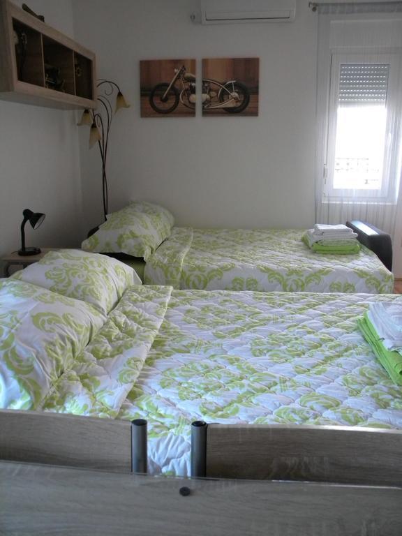 ארנדלובאץ' Apartment Srebrni Oblak מראה חיצוני תמונה